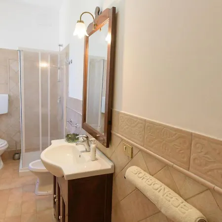 Apartment Amazing In With Shared Pool